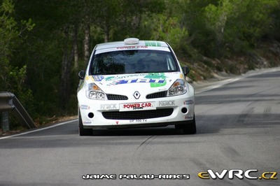 Alessandro Bettega - Simone Scattolin
43º Rally RACC Catalunya - Costa Daurada 2007. Renault Clio R3 (DF 400 TV). Clasificado 39º.
TRT srl

Del 5 al 7 de Octubre, Salou, Tarragona, Catalunya, España.
Superficie: asfalto.

El Rally tenia un total de 1359.96 km de los que 352.87 km divididos en 18 tramos, eran especiales.

Se inscribieron 84 equipos, tomaron la salida 81, finalizaron 65.

© Jaime-Palau Ribes
@@
Palabras clave: Renault;Clio;Catalunya;Costa_Daurada;RACC;España;Spain;2007