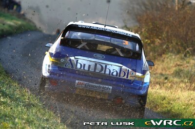 Marcus Grönholm - Timo Rautiainen
3º Rally Ireland 2007. Ford Focus RS WRC '07 (EU07 SSX). Abandonó por accidente en SS4 Lough Gill 1 de 20.57 km.
BP Ford World Rally Team

Del 16 al 18 de Noviembre, Sligo.
Superficie: asfalto.

El Rally constaba de 3 etapas con un total de 1182.63 km de los que 328.72 km divididos en 20 tramos, eran cronometrados.

Tomaron la salida 84 equipos, finalizaron 66.

© Perk Lusk
@@
Palabras clave: Ford;Focus;WRC;Irlanda;2007