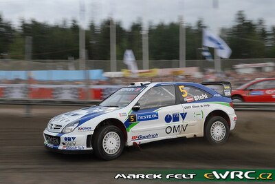Manfred Stohl - Ilka Minor
57º Neste Oil Rally Finland 2007. Citroën Xsara WRC (596 DYS 78). Abandonó por accidente (vuelco) en SS13 Juupajoki de 22.14 km.
OMV Kronos Citroën WRT

Del 3 al 5 de Agosto, Jyväskylä.
Superficie: tierra.

El Rally constaba de 3 etapas con un total de 1375.15 km de los que 360.34 km divididos en 23 tramos eran cronometrados.

Tomaron la salida 97 equipos, finalizaron 70.

© Marek Felt
@@
Palabras clave: Citroen;Xsara;WRC;Finlandia;2007