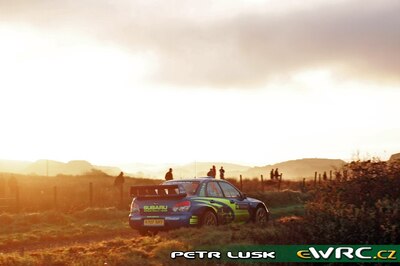Xevi Pons - Xavier Amigo
3º Rally Ireland 2007. Subaru Impreza S12B WRC '07 (KT07 SRT). Abandonó por accidente en SS4 Lough Gill 1 de 20.57 km.
Subaru World Rally Team

Del 16 al 18 de Noviembre, Sligo.
Superficie: asfalto.

El Rally constaba de 3 etapas con un total de 1182.63 km de los que 328.72 km divididos en 20 tramos, eran cronometrados.

Tomaron la salida 84 equipos, finalizaron 66.

© Petr Lusk
@@
Palabras clave: Subaru;Impreza;WRC;Irlanda;2007