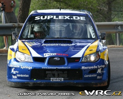 Mark van Eldik - Michel Groenewoud
43º Rally RACC Catalunya - Costa Daurada 2007. Subaru Impreza S12 WRC '06 (FT55 SRT). Abandonó por avería mecánica en SS18 Colldejou 2 de 26.51 km.

Del 5 al 7 de Octubre, Salou, Tarragona, Catalunya, España.
Superficie: asfalto.

El Rally tenia un total de 1359.96 km de los que 352.87 km divididos en 18 tramos, eran especiales.

Se inscribieron 84 equipos, tomaron la salida 81, finalizaron 65.

© Jaime-Palau Ribes
@@
Palabras clave: Subaru;Impreza;WRC;Catalunya;Costa_Daurada;RACC;España;Spain;2007