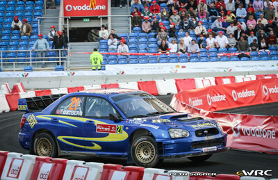 Mads Østberg - Ole Kristian Unnerud
41º Vodafone Rally de Portugal 2007. Subaru Impreza S10 WRC '04 (DL 51121). Abandonó por accidente en SS8 Silves – Ourique 1 de 30.69 km.
Adapta AS

Del 30 de Marzo al 1 de Abril, Faro.
Superficie: tierra.

El Rally constaba de 3 etapas con un total de 1009.31 km de los que 357.10 km divididos en 18 tramos, eran cronometrados.

Tomaron la salida 80 equipos, finalizaron 61.

© Petr Sagner
@@
Palabras clave: Subaru;Impreza;WRC;Portugal;2007