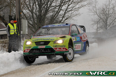 Jari-Matti Latvala - Miikka Anttila
57º Uddeholm Swedish Rally 2008. Ford Focus RS WRC '07 (EU07 SUF). Clasificado 1º.
BP Ford Abu Dhabi WRT

Del 8 al 10 de Febrero, Karlstad.
Superficie: nieve - hielo.

El Rally tenia un total de 1408.94 km de los que 340.24 km divididos en 3 etapas y 20 tramos eran cronometrados.

Tomaron la salida 61 equipos, finalizaron 49.

© Marek Felt
@
Palabras clave: ;Ford;Focus;WRC;Suecia;2008;Nieve