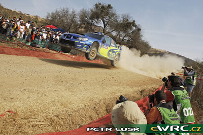 Chris Atkinson - Stéphane Prévot
5º Corona Rally Mexico 2008. Subaru Impreza S12B WRC '07 (JT56 SRT). Clasificado 2º.
Subaru World Rally Team

Del 28 de Febrero al 2 de Marzo, León.
Superficie: tierra.

El Rally tenia un total de 808.53 km de los que 353.75 km divididos en 3 etapas y 20 tramos eran cronometrados (1 de ellos fue cancelado SS18 Guanajuatito de 22.3 km).

Tomaron la salida 40 equipos, finalizaron 28.

© Petr Lusk
@@
Palabras clave: ;Subaru;Impreza;Mexico;WRC;2008