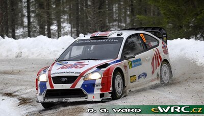 Andreas Mikkelsen - Ola Fløene
57º Uddeholm Swedish Rally 2008. Ford Focus RS WRC '06 (EU55 CNJ). Clasificado 5º.
Ramsport

Del 8 al 10 de Febrero, Karlstad.
Superficie: nieve - hielo.

El Rally tenia un total de 1408.94 km de los que 340.24 km divididos en 3 etapas y 20 tramos eran cronometrados.

Tomaron la salida 61 equipos, finalizaron 49.

© Benjamin A. Ward
@@
Palabras clave: ;Ford;Focus;WRC;Suecia;2008;Nieve