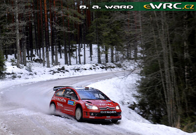 Dani Sordo - Marc Martí
57º Uddeholm Swedish Rally 2008. Citroën C4 WRC (734 EGZ 78). Clasificado 6º.
Citroën Total WRT

Del 8 al 10 de Febrero, Karlstad.
Superficie: nieve - hielo.

El Rally tenia un total de 1408.94 km de los que 340.24 km divididos en 3 etapas y 20 tramos eran cronometrados.

Tomaron la salida 61 equipos, finalizaron 49.

© Benjamin A. Ward
@@
Palabras clave: ;Citroen;WRC;Suecia;2008;Nieve