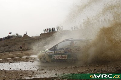 Jari-Matti Latvala - Miikka Anttila
1º Jordan Rally 2008. BP Ford Abu Dhabi WRT (EU07 SUF). Clasificado 7º.
BP Ford Abu Dhabi WRT

Del 24 al 27 de Abril.
Superficie: tierra.

El Rally constaba de 3 etapas con un total de 983.44 km de los que 359.26 km divididos en 22 tramos, eran cronometrados.

Tomaron la salida 54 equipos, finalizaron 33.

© Willy Weyens
@
Palabras clave: Ford;Focus;WRC;Jordania;2008