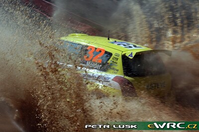 Jaan Mölder jr. - Frédéric Miclotte
5º Corona Rally Mexico 2008. Suzuki Swift S1600. Clasificado 9º.

Del 28 de Febrero al 2 de Marzo, León.
Superficie: tierra.

El Rally tenia un total de 808.53 km de los que 353.75 km divididos en 3 etapas y 20 tramos eran cronometrados (1 de ellos fue cancelado SS18 Guanajuatito de 22.3 km).

Tomaron la salida 40 equipos, finalizaron 28.

© Petr Lusk
@@
Palabras clave: Suzuki;Swift;Mexico;2008