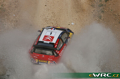 Sébastien Loeb - Daniel Elena
1º Jordan Rally 2008. Citroën C4 WRC (738 EGZ 78). Clasificado 10º.
Citroën Total WRT

Del 24 al 27 de Abril.
Superficie: tierra.

El Rally constaba de 3 etapas con un total de 983.44 km de los que 359.26 km divididos en 22 tramos, eran cronometrados.

Tomaron la salida 54 equipos, finalizaron 33.

© Willy Weyens
@@
Palabras clave: Citroen;WRC;Jordania;2008