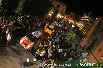 Martin Prokop - Jan Tománek
5º Corona Rally Mexico 2008. Citroën C2 S1600 (06R 0008). Clasificado 22º.

Del 28 de Febrero al 2 de Marzo, León.
Superficie: tierra.

El Rally tenia un total de 808.53 km de los que 353.75 km divididos en 3 etapas y 20 tramos eran cronometrados (1 de ellos fue cancelado SS18 Guanajuatito de 22.3 km).

Tomaron la salida 40 equipos, finalizaron 28.

© Petr Lusk
@@
Palabras clave: Citroen;S1600;Mexico;2008