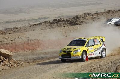 Per-Gunnar Andersson - Jonas Andersson
1º Jordan Rally 2008. Suzuki SX4 WRC (TKN301 SO8685). Abandonó por avería mecánica en SS19 Jordan River 1 de 41.45 km.
Suzuki World Rally Team

Del 24 al 27 de Abril.
Superficie: tierra.

El Rally constaba de 3 etapas con un total de 983.44 km de los que 359.26 km divididos en 22 tramos, eran cronometrados.

Tomaron la salida 54 equipos, finalizaron 33.

© Willy Weyens
@
Palabras clave: Suzuki;WRC;Jordania;2008