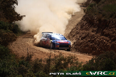 Sébastien Loeb - Daniel Elena
43º Vodafone Rally de Portugal 2009. Citröen C4 WRC (886 ESF 78). Clasificado 1º.
Citroën Total WRT

Del 2 al 5 de Abril, Faro.
Superficie: tierra.

El Rally tenia un total de 1164.99 km de los que 361.36 km divididos en 3 etapas y18 tramos eran cronometrados.

Tomaron la salida 70 equipos, finalizaron 41.

© Petr Eliáš
@
Palabras clave: Sebastien_Loeb;Citroen;WRC;Portugal;2009
