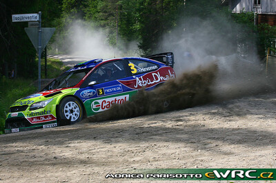 Mikko Hirvonen - Jarmo Lehtinen
59º Neste Oil Rally Finland 2009. Ford Focus RS WRC '09 (EJ-1597). Clasificado 1º.
BP Ford Abu Dhabi WRT

Del 30 de Julio al 2 de Agosto, Jyväskylä, Finlandia.
Superficie: tierra.

El Rally tenía un total de 1449.61 km de los que 345 Km divididos en 23 tramos eran especiales.

Tomaron la salida 90 equipos, finalizaron 60.

© Monica Parisotto
@
Palabras clave: ;Ford;Focus;WRC;Finlandia;2009