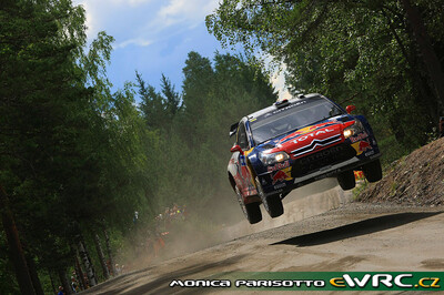 Sébastien Loeb - Daniel Elena
59º Neste Oil Rally Finland 2009. Citroën C4 WRC (734 EGZ 78). Clasificado 2º.
Citroën Total WRT

Del 30 de Julio al 2 de Agosto, Jyväskylä, Finlandia.
Superficie: tierra.

El Rally tenía un total de 1449.61 km de los que 345 Km divididos en 23 tramos eran especiales.

Tomaron la salida 90 equipos, finalizaron 60.

© Monica Parisotto
@
Palabras clave: Sebastien_Loeb;Citroen;WRC;Finlandia;2009;