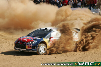 Dani Sordo - Marc Martí
43º Vodafone Rally de Portugal 2009. Citröen C4 WRC (884 ESF 78). Clasificado 3º.
Citroën Total WRT

Del 2 al 5 de Abril, Faro.
Superficie: tierra.

El Rally tenia un total de 1164.99 km de los que 361.36 km divididos en 3 etapas y18 tramos eran cronometrados.

Tomaron la salida 70 equipos, finalizaron 41.

© Luboš Kubele
@@
Palabras clave: ;Citroen;WRC;Portugal;2009