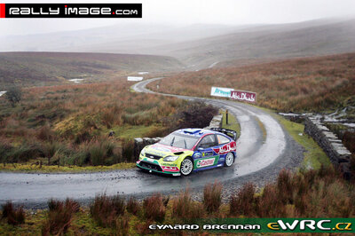 Mikko Hirvonen - Jarmo Lehtinen
4º Rally Ireland 2009. Ford Focus RS WRC '08 (PX08 AXB). Clasificado 3º.

Del 29 de Enero al 1 de Febrero, Sligo.
Superficie: asfalto.

El Rally tenia un total de 1349.42 km de los que 349.73 km divididos en 3 etapas y 19 tramos eran cronometrados (2 de ellos fueron cancelados, SS7 Murley de 24.70 km y SS8 Fardross de 14.77 km).

Tomaron la salida 36 equipos, finalizaron 28.

© Eymard Brennan
@
Palabras clave: ;Ford;Focus;WRC;Irlanda;2009