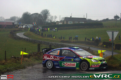 Mikko Hirvonen - Jarmo Lehtinen
4º Rally Ireland 2009. Ford Focus RS WRC '08 (PX08 AXB). Clasificado 3º.

Del 29 de Enero al 1 de Febrero, Sligo.
Superficie: asfalto.

El Rally tenia un total de 1349.42 km de los que 349.73 km divididos en 3 etapas y 19 tramos eran cronometrados (2 de ellos fueron cancelados, SS7 Murley de 24.70 km y SS8 Fardross de 14.77 km).

Tomaron la salida 36 equipos, finalizaron 28.

© Greg Roslon
@@
Palabras clave: ;Ford;Focus;WRC;Irlanda;2009