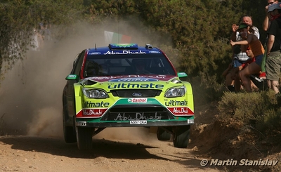 Jari-Matti Latvala - Miikka Anttila
56º Acropolis Rally of Greece 2009. Ford Focus RS WRC 09 (AG57 CKA). Clasificado 3º.

Del 11 al 14 de Junio, Loutraki, Grecia.
Superficie: tierra.

El Rally tenia un total de 1178.17 Km de los que 371.02 Km divididos en 17 tramos eran especiales (2 de ellas fueron canceladas SS3 Evangelistria de 21.03 Km y SS16 Loutraki 2 de 8.98 Km).

Se inscribieron 47 equipos, tomaron la salida 45, finalizaron 33.

© Petr Sagner
@
Palabras clave: ;Ford;Focus;WRC;Acropolis;Grecia;2009