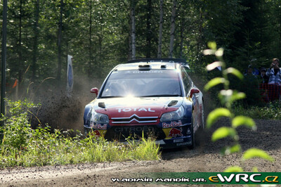 Dani Sordo - Marc Martí
59º Neste Oil Rally Finland 2009. Citroën C4 WRC (454 EMX 78). Clasificado 4º.
Citroën Total WRT

Del 30 de Julio al 2 de Agosto, Jyväskylä, Finlandia.
Superficie: tierra.

El Rally tenía un total de 1449.61 km de los que 345 Km divididos en 23 tramos eran especiales.

Tomaron la salida 90 equipos, finalizaron 60.

© Vladimír Mandík jr.
@@
Palabras clave: ;Citroen;WRC;Finlandia;2009
