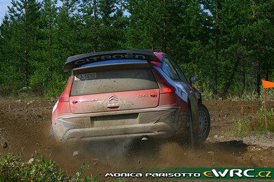 Sébastien Ogier - Julien Ingrassia
59º Neste Oil Rally Finland 2009. Citröen C4 WRC (AA-655-VF). Clasificado 6º.
Citroën Junior Team

Del 30 de Julio al 2 de Agosto, Jyväskylä, Finlandia.
Superficie: tierra.

El Rally tenía un total de 1449.61 km de los que 345 Km divididos en 23 tramos eran especiales.

Tomaron la salida 90 equipos, finalizaron 60.

© Monica Parisotto
@
Palabras clave: Sebastien_Ogier;Citroen;WRC;Finlandia;2009