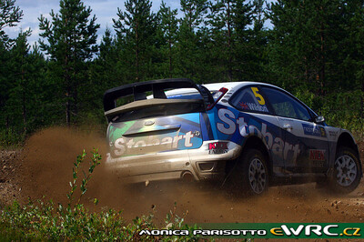 Matthew Wilson - Scott Martin
59º Neste Oil Rally Finland 2009. Ford Focus RS WRC '08 (EJ-1599). Clasificado 8º.

Del 30 de Julio al 2 de Agosto, Jyväskylä, Finlandia.
Superficie: tierra.

El Rally tenía un total de 1449.61 km de los que 345 Km divididos en 23 tramos eran especiales.

Tomaron la salida 90 equipos, finalizaron 60.

© Monica Parisotto
@@
Palabras clave: Ford;Focus;WRC;Finlandia;2009