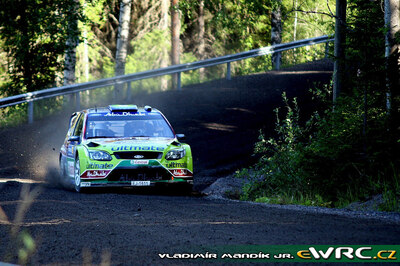 Khalid Al-Qassimi - Michael Orr
59º Neste Oil Rally Finland 2009. Ford Focus RS WRC '09 (EJ-1611). Clasificado 9º.
BP Ford Abu Dhabi WRT

Del 30 de Julio al 2 de Agosto, Jyväskylä, Finlandia.
Superficie: tierra.

El Rally tenía un total de 1449.61 km de los que 345 Km divididos en 23 tramos eran especiales.

Tomaron la salida 90 equipos, finalizaron 60.

© Vladimír Mandík jr.
@
Palabras clave: Ford;Focus;WRC;Finlandia;2009