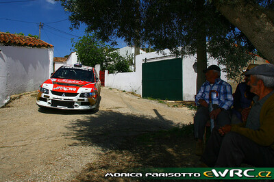Martin Prokop - Jan Tománek
43º Vodafone Rally de Portugal 2009. Mitsubishi Lancer Evo IX. Clasificado 10º.

Del 2 al 5 de Abril, Faro.
Superficie: tierra.

El Rally tenia un total de 1164.99 km de los que 361.36 km divididos en 3 etapas y18 tramos eran cronometrados.

Tomaron la salida 70 equipos, finalizaron 41.

© Monica Parisotto
@@
