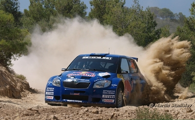 Patrik Sandell - Emil Axelsson
56º Acropolis Rally of Greece 2009. Skoda Fabia S2000. Clasificado 24º.

Del 11 al 14 de Junio, Loutraki, Grecia.
Superficie: tierra.

El Rally tenia un total de 1178.17 Km de los que 371.02 Km divididos en 17 tramos eran especiales (2 de ellas fueron canceladas SS3 Evangelistria de 21.03 Km y SS16 Loutraki 2 de 8.98 Km).

Se inscribieron 47 equipos, tomaron la salida 45, finalizaron 33.

© Martin Stanislav
@
Palabras clave: Skoda;Fabia;Acropolis;Grecia;2009
