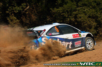 Matthew Wilson - Scott Martin
43º Vodafone Rally de Portugal 2009. Ford Focus RS WRC '08 (1ES). Abandonó por accidente en SS17 São Brás Alportel 2 de 16.23 km.
Stobart VK Ford Rally Team

Del 2 al 5 de Abril, Faro.
Superficie: tierra.

El Rally tenia un total de 1164.99 km de los que 361.36 km divididos en 3 etapas y18 tramos eran cronometrados.

Tomaron la salida 70 equipos, finalizaron 41.

© Greg Roslon
@@
Palabras clave: Ford;Focus;WRC;Portugal;2009