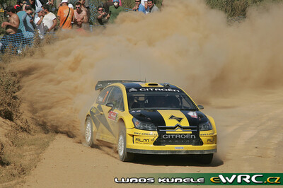 Evgeniy Novikov - Dale Moscatt
43º Vodafone Rally de Portugal 2009. Citroën C4 WRC (154 ESX 78). Abandonó por accidente en SS15 São Brás Alportel 1 de 16.23 km.
Citroën Junior Team

Del 2 al 5 de Abril, Faro.
Superficie: tierra.

El Rally tenia un total de 1164.99 km de los que 361.36 km divididos en 3 etapas y18 tramos eran cronometrados.

Tomaron la salida 70 equipos, finalizaron 41.

© Luboš Kubele
@@
Palabras clave: Citroen;WRC;Portugal;2009