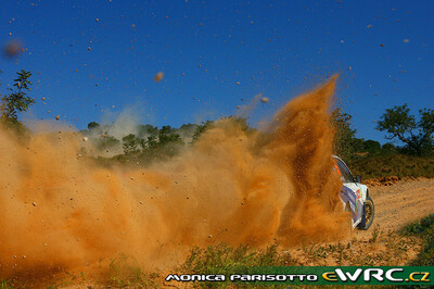 Marcus Grönholm - Timo Rautiainen
43º Vodafone Rally de Portugal 2009. Subaru Impreza S14 WRC '08 (1 WRC). Abandonó por daños de accidente en SS8 Santa Clara 1 de 22.61 km.
Prodrive

Del 2 al 5 de Abril, Faro.
Superficie: tierra.

El Rally tenia un total de 1164.99 km de los que 361.36 km divididos en 3 etapas y18 tramos eran cronometrados.

Tomaron la salida 70 equipos, finalizaron 41.

© Monica Parisotto
@@
Palabras clave: ;Subaru;Impreza;WRC;Portugal;2009