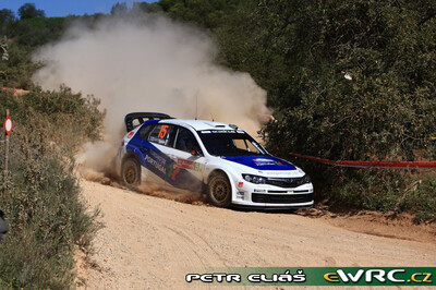 Marcus Grönholm - Timo Rautiainen
43º Vodafone Rally de Portugal 2009. Subaru Impreza S14 WRC '08 (1 WRC). Abandonó por daños de accidente en SS8 Santa Clara 1 de 22.61 km.
Prodrive

Del 2 al 5 de Abril, Faro.
Superficie: tierra.

El Rally tenia un total de 1164.99 km de los que 361.36 km divididos en 3 etapas y18 tramos eran cronometrados.

Tomaron la salida 70 equipos, finalizaron 41.

© Petr Eliáš
@@
Palabras clave: ;Subaru;Impreza;WRC;Portugal;2009