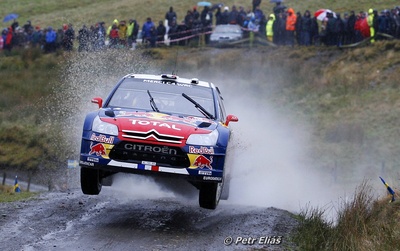 Sébastien Loeb - Daniel Elena
66º Wales Rally GB 2010. Citröen C4 WRC (AL-791-AR). Clasificado 1º.

Del 10 al 14 de Noviembre, Cardiff.
Superficie: tierra.

El Rally teni­a un total de 1598.74 km de los que 344.66 km divididos en 3 etapas y 20 tramos eran cronometrados.

Se inscribieron 63 equipos, tomaron la salida 61, finalizaron 45.

© Petr Eliáš
@
Palabras clave: Sebastien_Loeb;Citroen;WRC;Gran_Bretaña;2010