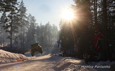 Sébastien Loeb - Daniel Elena
58º Rally Sweden 2010. Citroën C4 WRC (AJ-520-MN). Clasificado 2º.

Del 10 al 14 de Febrero, Karlstad, Suecia.
Superficie: nieve - hielo.

El Rally tenia un total de 1879.23 km de los que 345.15 km divididos en 3 etapas y 21 tramos eran cronometrados.

Tomaron la salida 55 equipos, finalizaron 43.

© Monica Parisotto
@
Palabras clave: Sebastien_Loeb;Citroen;WRC;Suecia;2010;Nieve;
