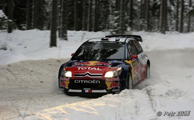 Sébastien Loeb - Daniel Elena
58º Rally Sweden 2010. Citroën C4 WRC (AJ-520-MN). Clasificado 2º.

Del 10 al 14 de Febrero, Karlstad, Suecia.
Superficie: nieve - hielo.

El Rally tenia un total de 1879.23 km de los que 345.15 km divididos en 3 etapas y 21 tramos eran cronometrados.

Tomaron la salida 55 equipos, finalizaron 43.

© Petr Eliáš
@
Palabras clave: Sebastien_Loeb;Citroen;WRC;Suecia;2010;Nieve