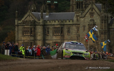 Jari-Matti Latvala - Miikka Anttila
66º Wales Rally GB 2010. Ford Focus RS WRC '09 (PX08 AXD). Clasificado 3º.

Del 10 al 14 de Noviembre, Cardiff.
Superficie: tierra.

El Rally teni­a un total de 1598.74 km de los que 344.66 km divididos en 3 etapas y 20 tramos eran cronometrados.

Se inscribieron 63 equipos, tomaron la salida 61, finalizaron 45.

© Monica Parisotto
@
Palabras clave: ;Ford;Focus;WRC;Gran_Bretaña;2010