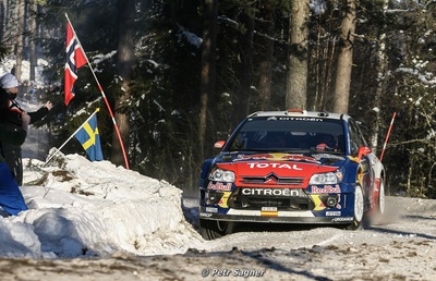 Dani Sordo - Diego Vallejo
58º Rally Sweden 2010. Citröen C4 WRC (AJ-646-MN). Clasificado 4º.

Del 10 al 14 de Febrero, Karlstad, Suecia.
Superficie: nieve - hielo.

El Rally tenia un total de 1879.23 km de los que 345.15 km divididos en 3 etapas y 21 tramos eran cronometrados.

Tomaron la salida 55 equipos, finalizaron 43.

© Petr Sagner
@
Palabras clave: ;Citroen;WRC;Suecia;2010;nieve
