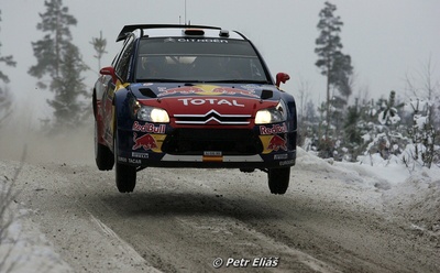 Dani Sordo - Diego Vallejo
58º Rally Sweden 2010. Citröen C4 WRC (AJ-646-MN). Clasificado 4º.

Del 10 al 14 de Febrero, Karlstad, Suecia.
Superficie: nieve - hielo.

El Rally tenia un total de 1879.23 km de los que 345.15 km divididos en 3 etapas y 21 tramos eran cronometrados.

Tomaron la salida 55 equipos, finalizaron 43.

© Petr Eliáš
@
Palabras clave: ;Citroen;WRC;Suecia;2010;nieve