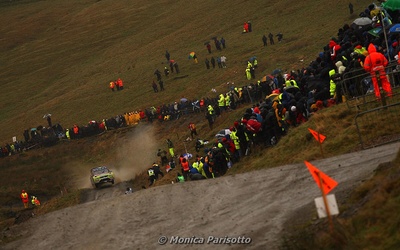 Mikko Hirvonen - Jarmo Lehtinen
66º Wales Rally GB 2010. Ford Focus RS WRC '09 (SA09 VHR). Clasificado 4º.

Del 10 al 14 de Noviembre, Cardiff.
Superficie: tierra.

El Rally teni­a un total de 1598.74 km de los que 344.66 km divididos en 3 etapas y 20 tramos eran cronometrados.

Se inscribieron 63 equipos, tomaron la salida 61, finalizaron 45.

© Monica Parisotto
@
Palabras clave: ;Ford;Focus;WRC;Gran_Bretaña;2010