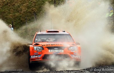 Henning Solberg - Stéphane Prévot
66º Wales Rally GB 2010. Ford Focus RS WRC '08 (EU07 SSZ). Clasificado 6º.

Del 10 al 14 de Noviembre, Cardiff.
Superficie: tierra.

El Rally teni­a un total de 1598.74 km de los que 344.66 km divididos en 3 etapas y 20 tramos eran cronometrados.

Se inscribieron 63 equipos, tomaron la salida 61, finalizaron 45.

© Greg Roslon
@@
Palabras clave: Henning_Solberg;Ford;Focus;WRC;Gran_Bretaña;2010