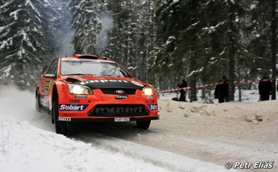 Henning Solberg - Ilka Minor
58º Rally Sweden 2010. Ford Focus RS WRC '08 (EU07 SSZ). Clasificado 6º.

Del 10 al 14 de Febrero, Karlstad, Suecia.
Superficie: nieve - hielo.

El Rally tenia un total de 1879.23 km de los que 345.15 km divididos en 3 etapas y 21 tramos eran cronometrados.

Tomaron la salida 55 equipos, finalizaron 43.

© Petr Eliáš
@
Palabras clave: ;Ford;Focus;WRC;Suecia;2010;Nieve