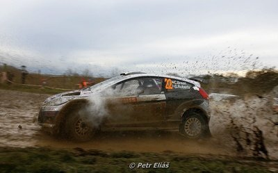 Craig Breen - Gareth Roberts
66º Wales Rally GB 2010. Ford Fiesta S2000 (PX59 AVF). Clasificado 12º.

Del 10 al 14 de Noviembre, Cardiff.
Superficie: tierra.

El Rally teni­a un total de 1598.74 km de los que 344.66 km divididos en 3 etapas y 20 tramos eran cronometrados.

Se inscribieron 63 equipos, tomaron la salida 61, finalizaron 45.

© Petr Eliáš
@
Palabras clave: Ford;Fiesta;Gran_Bretaña;2010