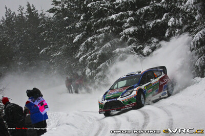 Jari-Matti Latvala - Miikka Anttila
59º Rally Sweden 2011. Ford Fiesta RS WRC (PX60 AVK). Clasificado 3º.
Ford Abu Dhabi WRT

Del 10 al 13 de Febrero, Karlstad.
Superficie: nieve - hielo.

El Rally constaba de 3 etapas con un total de 2059.89 km de los que 351.24 km divididos en 22 tramos eran cronometrados.

Tomaron la salida 45 equipos, finalizaron 34.

© Nikos Katikis

Palabras clave: Ford;Fiesta;WRC;Suecia;2011