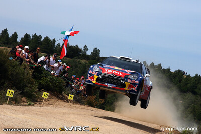 Sébastien Ogier - Julien Ingrassia
8º Rally d'Italia Sardegna 2011. Citroën DS3 WRC (BF-911-XB). Clasificado 4º.
Citroën Total WRT

Del 5 al 8 de Mayo, Olbia, Cerdeña, Italia.
Superficie: tierra.

El Rally constaba de 3 etapas con un total de 1183.52 km de los que 339.70 km divididos en 18 tramos eran cronometrados.

Tomaron la salida 63 equipos, finalizaron 32.

© Greg Roslon

Palabras clave: Citroen;WRC;Cerdeña;Italia;2011