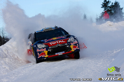 Sébastien Ogier - Julien Ingrassia
59º Rally Sweden 2011. Citroën DS3 WRC (BF-911-XB). Clasificado 4º.
Citroën Total WRT

Del 10 al 13 de Febrero, Karlstad.
Superficie: nieve - hielo.

El Rally constaba de 3 etapas con un total de 2059.89 km de los que 351.24 km divididos en 22 tramos eran cronometrados.

Tomaron la salida 45 equipos, finalizaron 34.

© Timo Anis

Palabras clave: Citroen;WRC;Suecia;2011