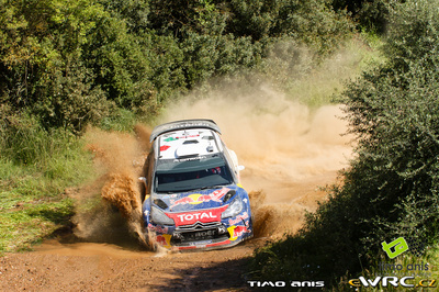 Sébastien Ogier - Julien Ingrassia
8º Rally d'Italia Sardegna 2011. Citroën DS3 WRC (BF-911-XB). Clasificado 4º.
Citroën Total WRT

Del 5 al 8 de Mayo, Olbia, Cerdeña, Italia.
Superficie: tierra.

El Rally constaba de 3 etapas con un total de 1183.52 km de los que 339.70 km divididos en 18 tramos eran cronometrados.

Tomaron la salida 63 equipos, finalizaron 32.

© Timo Anis

Palabras clave: Citroen;WRC;Cerdeña;Italia;2011
