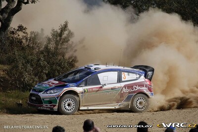 Mikko Hirvonen - Jarmo Lehtinen
45º Vodafone Rally de Portugal 2011. Ford Fiesta RS WRC (PX60 AVJ). Clasificado 4º.
Ford Abu Dhabi WRT

Del 24 al 27 de Marzo, Lisboa, Faro.
Superficie: tierra.

El Rally constaba de 3 etapas con un total de 1363.55 km de los que 385.37 km divididos en 17 tramos eran cronometrados.

Tomaron la salida 71 equipos, finalizaro 38.

© Gonzalo Belay

Palabras clave: Ford;Fiesta;WRC;Portugal;2011