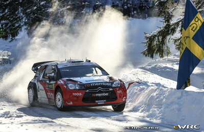 Petter Solberg - Chris Patterson
59º Rally Sweden 2011. Citroën DS3 WRC (BH-528-BM). Clasificado 5º.
Petter Solberg WRT

Del 10 al 13 de Febrero, Karlstad.
Superficie: nieve - hielo.

El Rally constaba de 3 etapas con un total de 2059.89 km de los que 351.24 km divididos en 22 tramos eran cronometrados.

Tomaron la salida 45 equipos, finalizaron 34.

© Petr Sagner

Palabras clave: Citroen;Suecia;2011
