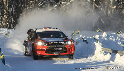 Petter Solberg - Chris Patterson
59º Rally Sweden 2011. Citroën DS3 WRC (BH-528-BM). Clasificado 5º.
Petter Solberg WRT

Del 10 al 13 de Febrero, Karlstad.
Superficie: nieve - hielo.

El Rally constaba de 3 etapas con un total de 2059.89 km de los que 351.24 km divididos en 22 tramos eran cronometrados.

Tomaron la salida 45 equipos, finalizaron 34.

© Petr Sagner

Palabras clave: Citroen;Suecia;2011