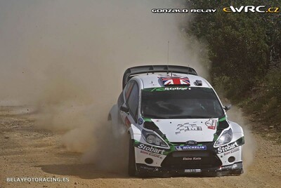 Matthew Wilson - Scott Martin
45º Vodafone Rally de Portugal 2011. Ford Fiesta RS WRC (1 ES). Clasificado 5º.
Stobart M-Sport Ford RT

Del 24 al 27 de Marzo, Lisboa, Faro.
Superficie: tierra.

El Rally constaba de 3 etapas con un total de 1363.55 km de los que 385.37 km divididos en 17 tramos eran cronometrados.

Tomaron la salida 71 equipos, finalizaro 38.

© Gonzalo Belay

Palabras clave: Ford;Fiesta;WRC;Portugal;2011